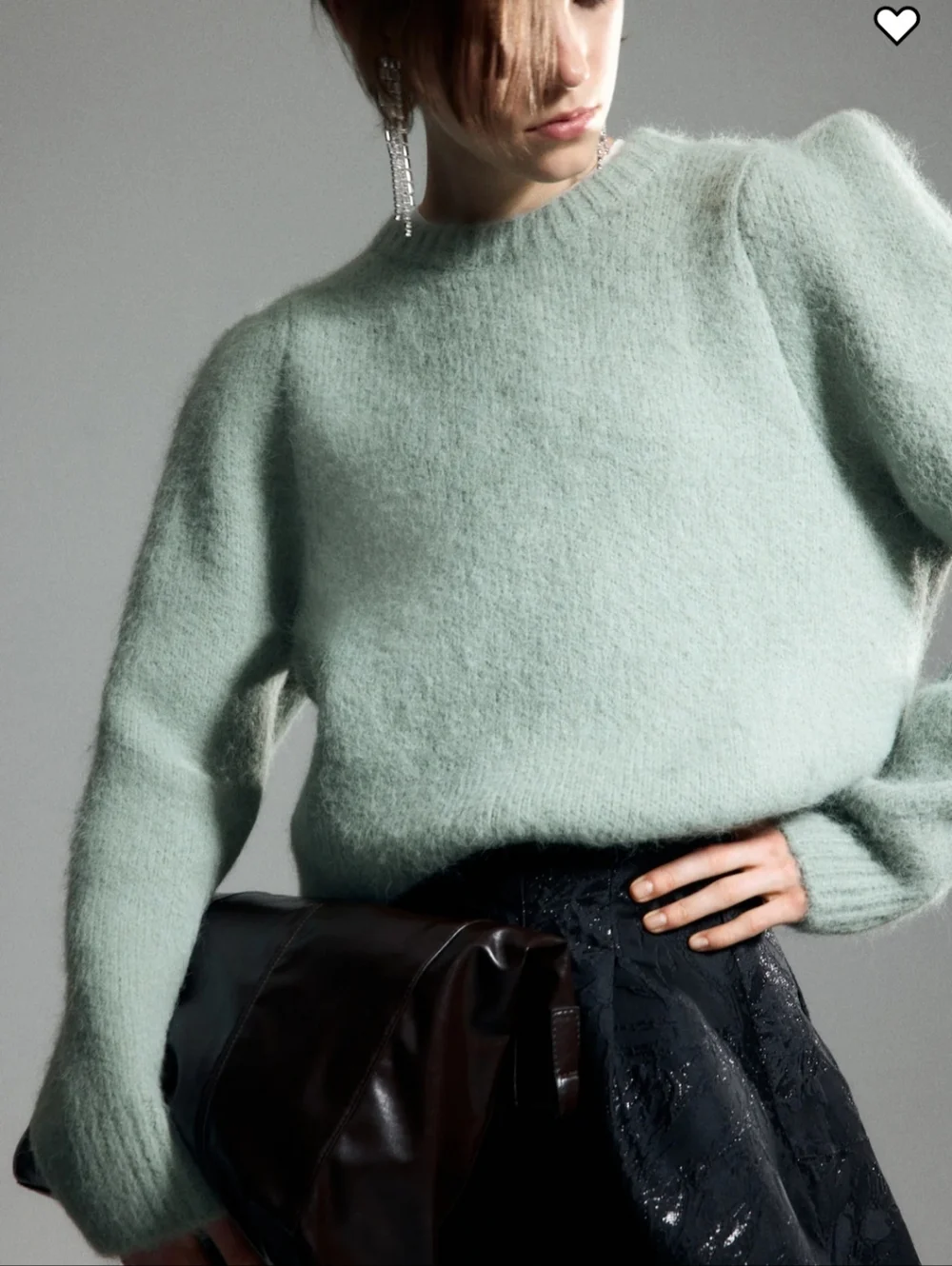 H&M NWT Soft Knit Women's Sweater in Light Sage - Picture 2 of 4